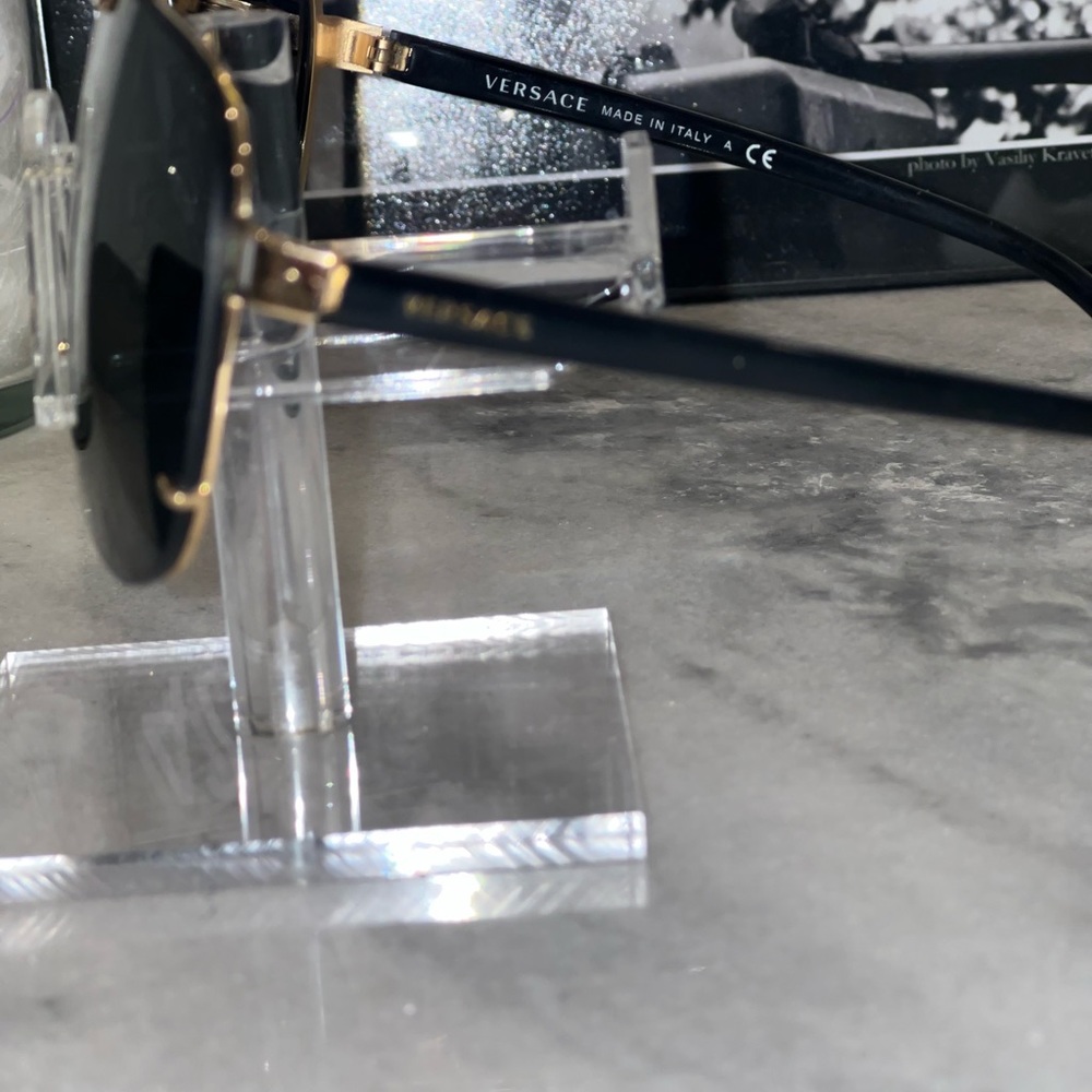 Authentic Versace Ve2140 Visor Aviator Sunglasses… - image 4